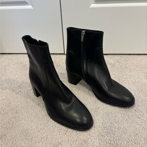 Margaux black ankle leather boots - New Condition
